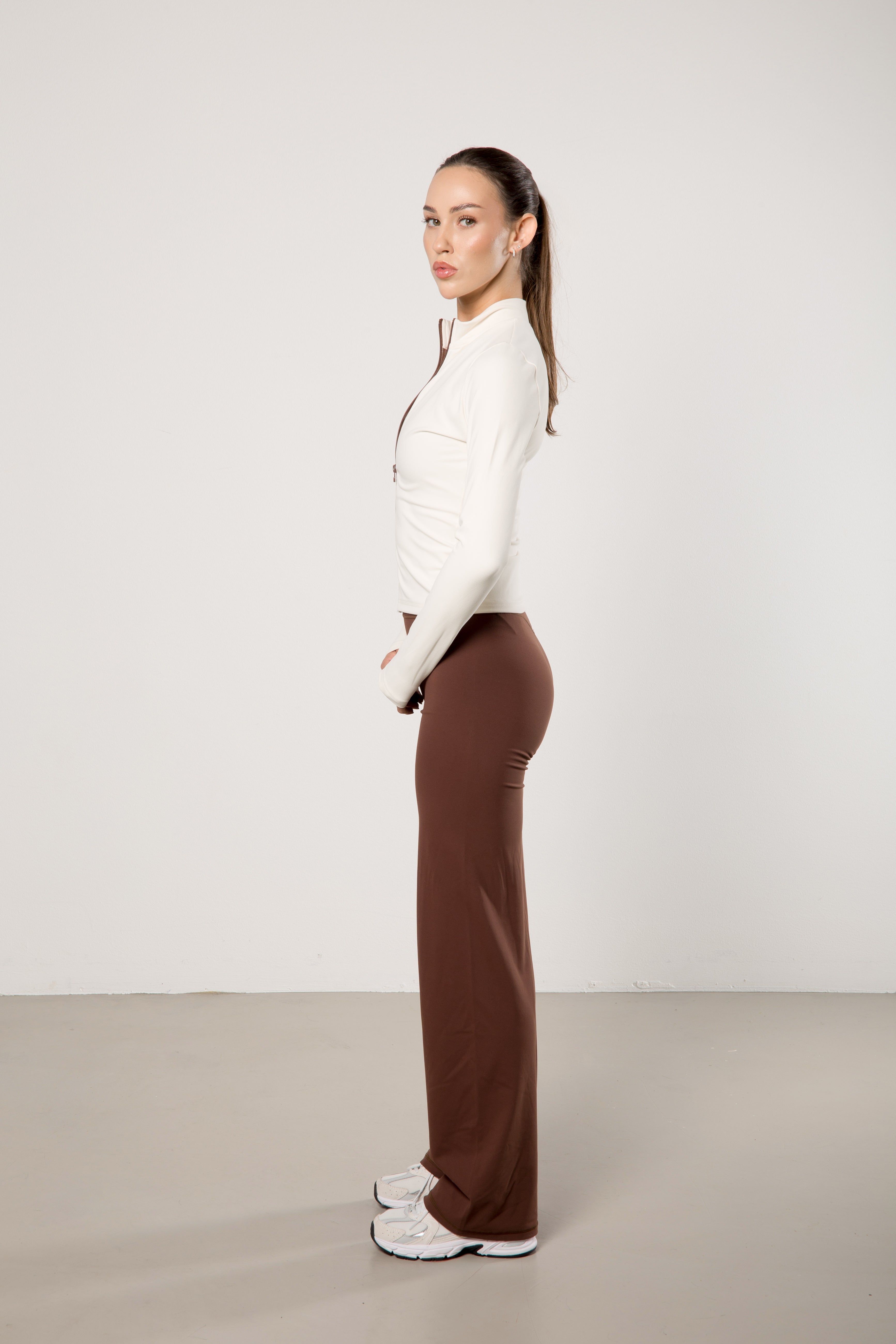 straight leg pants