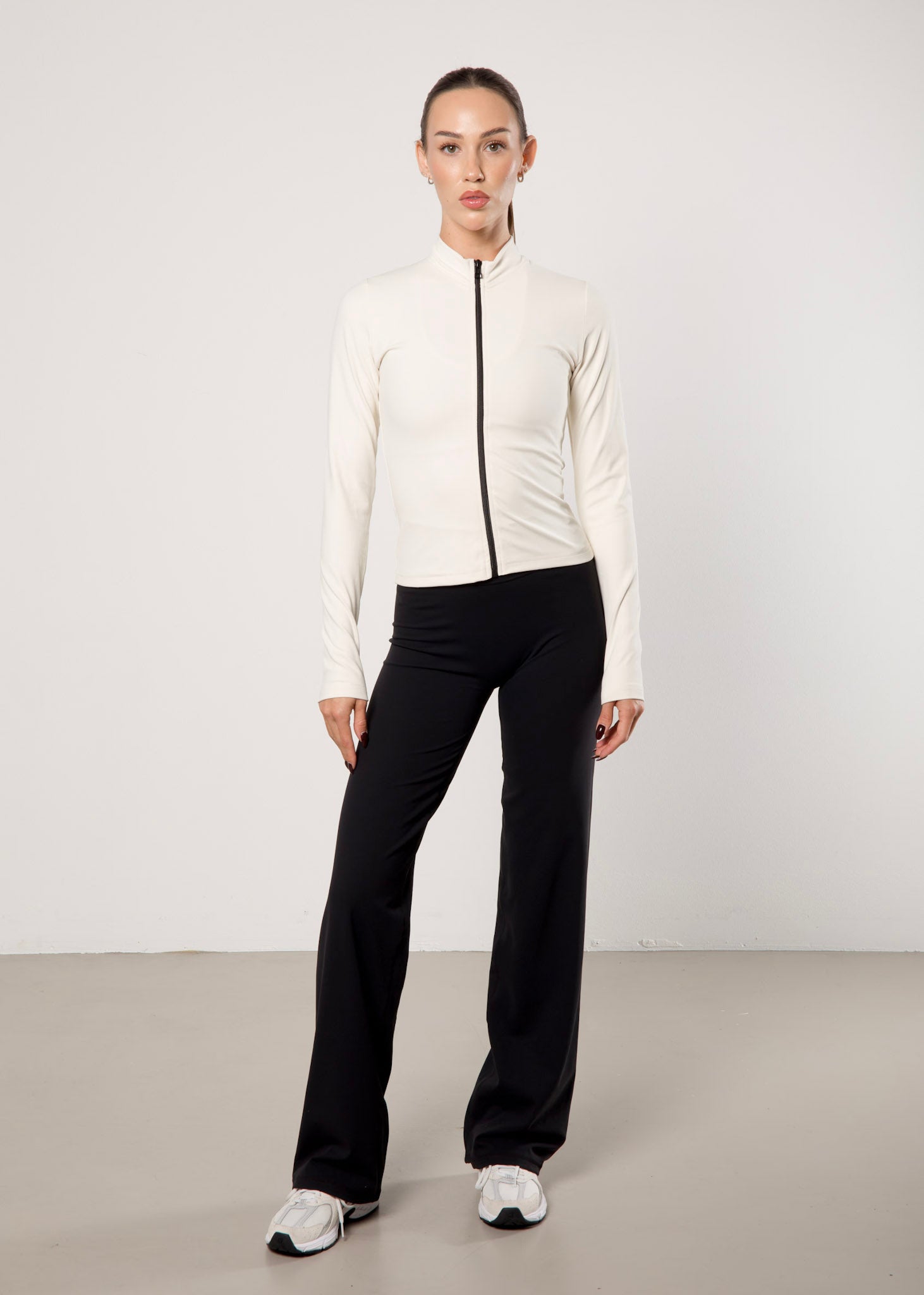 Straight Pants BLACK