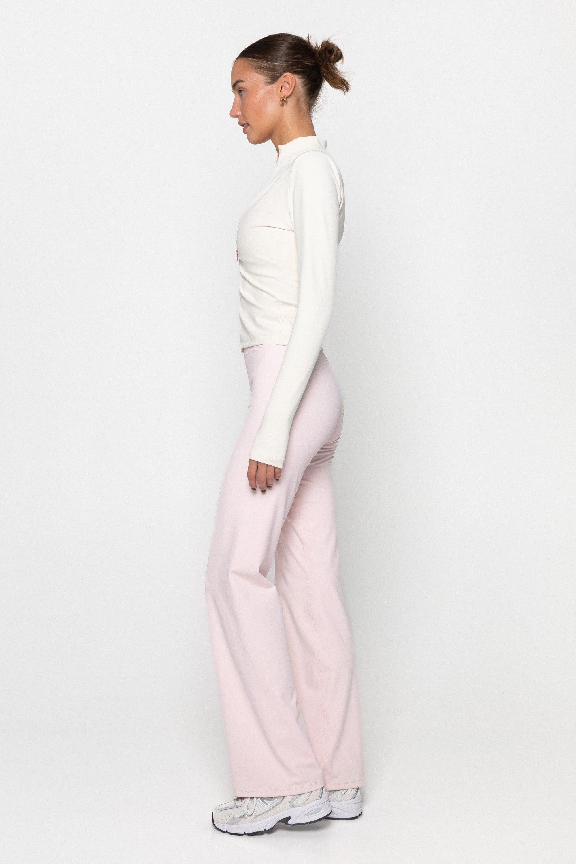 STRAIGHT LEG PANTS - SOFT PINK