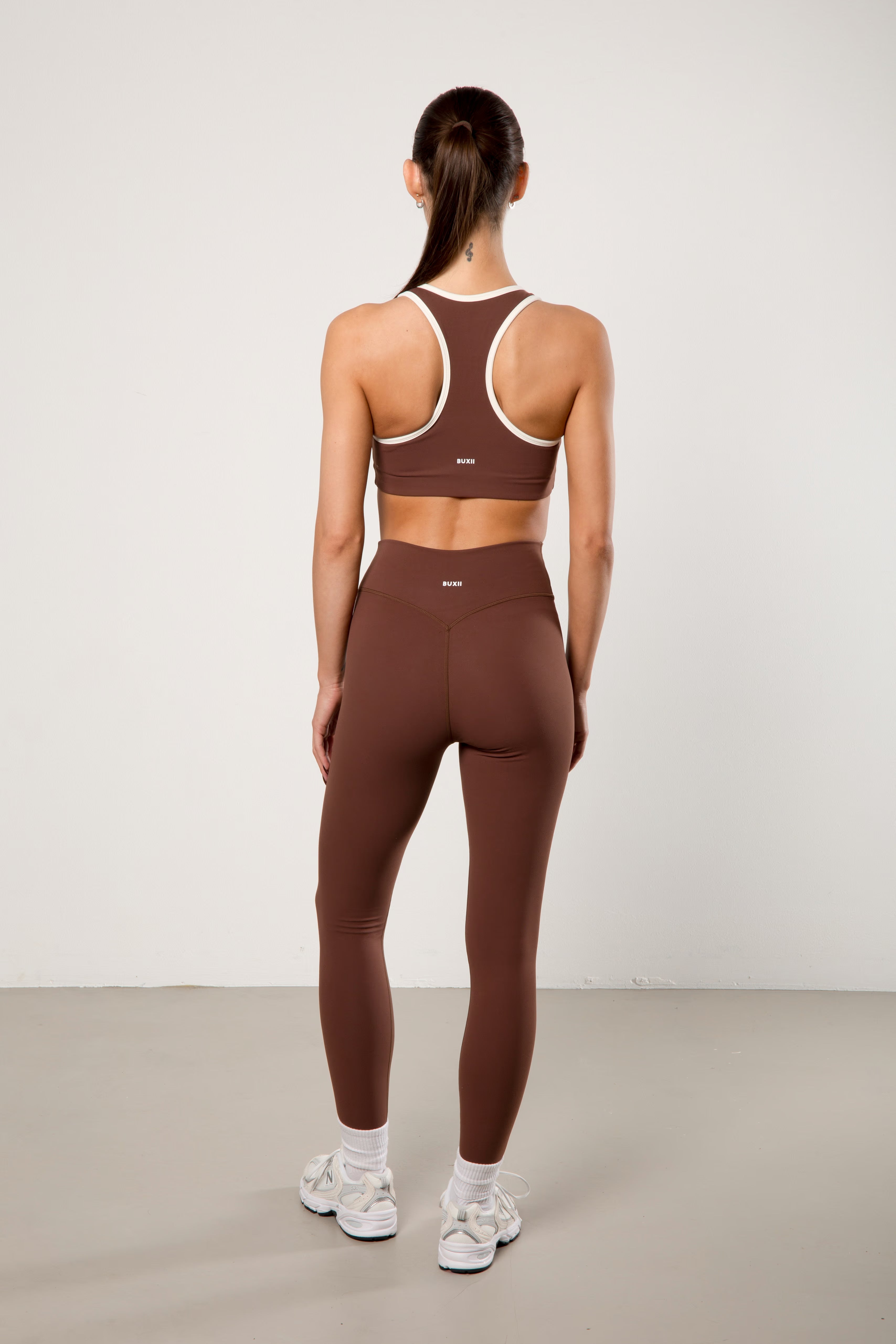 active bra - chocolate/cream